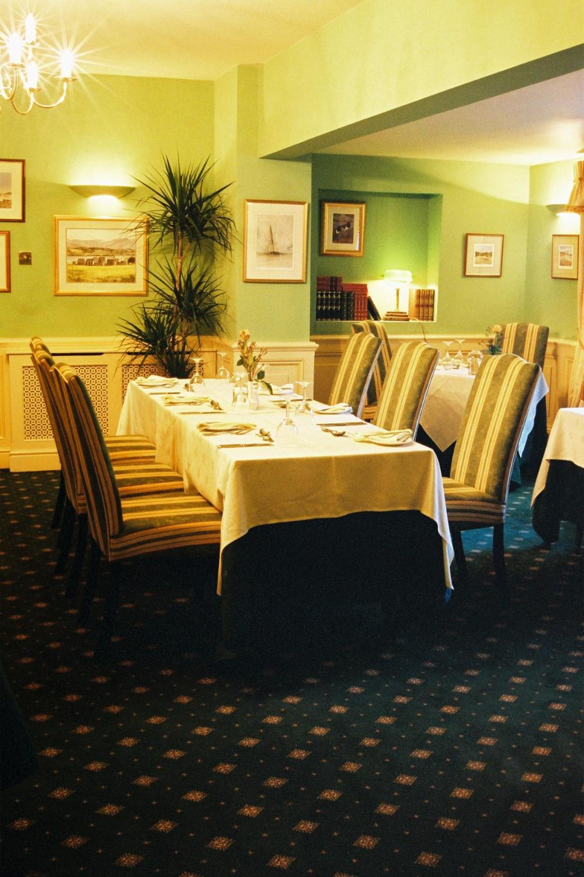 Bishopsgate House Hotel Бомарис Экстерьер фото